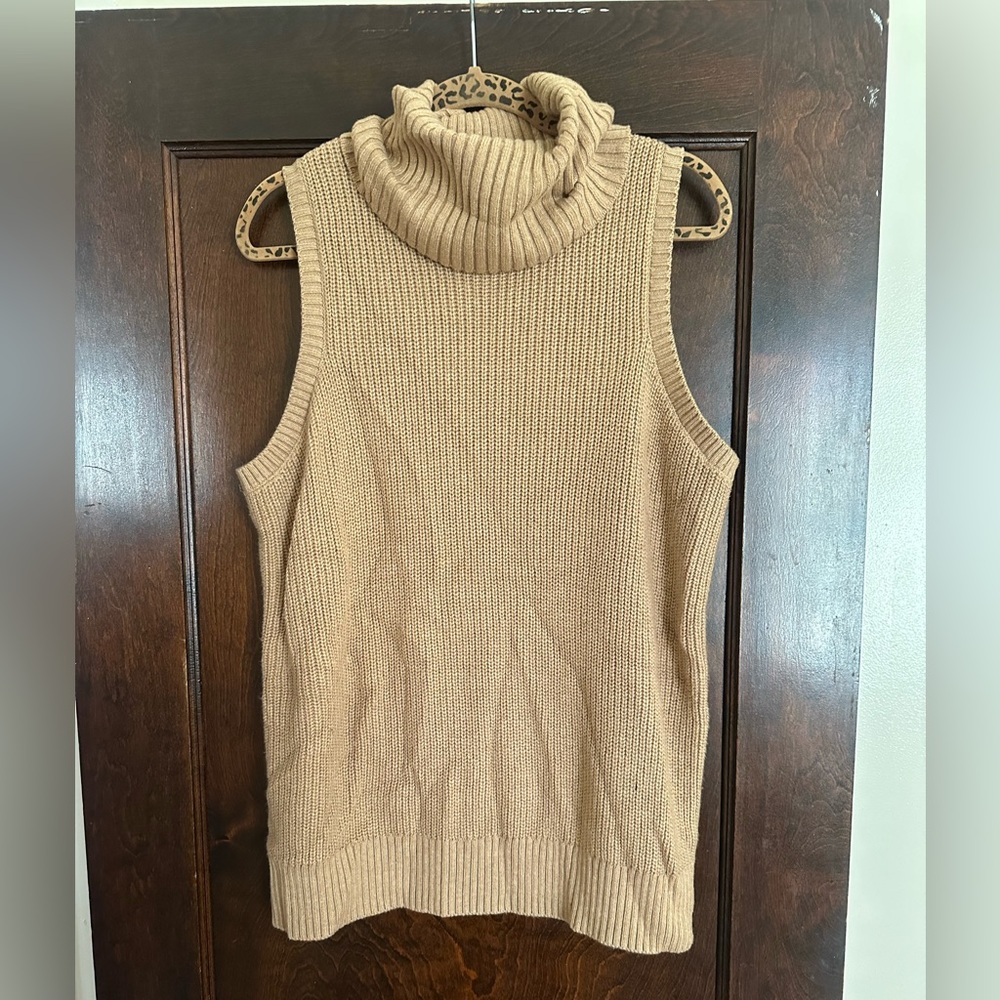 Banana Republic open back camel sweater turtleneck
